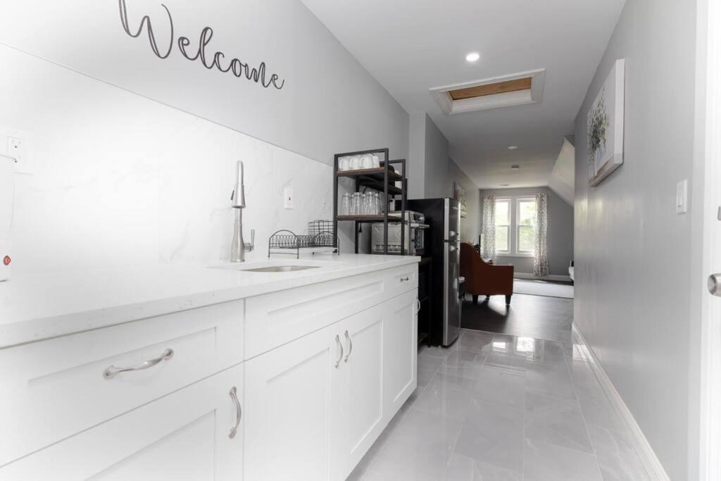 Cozy Micro Apartment, Minutes From Falls Niagara Falls Exterior photo